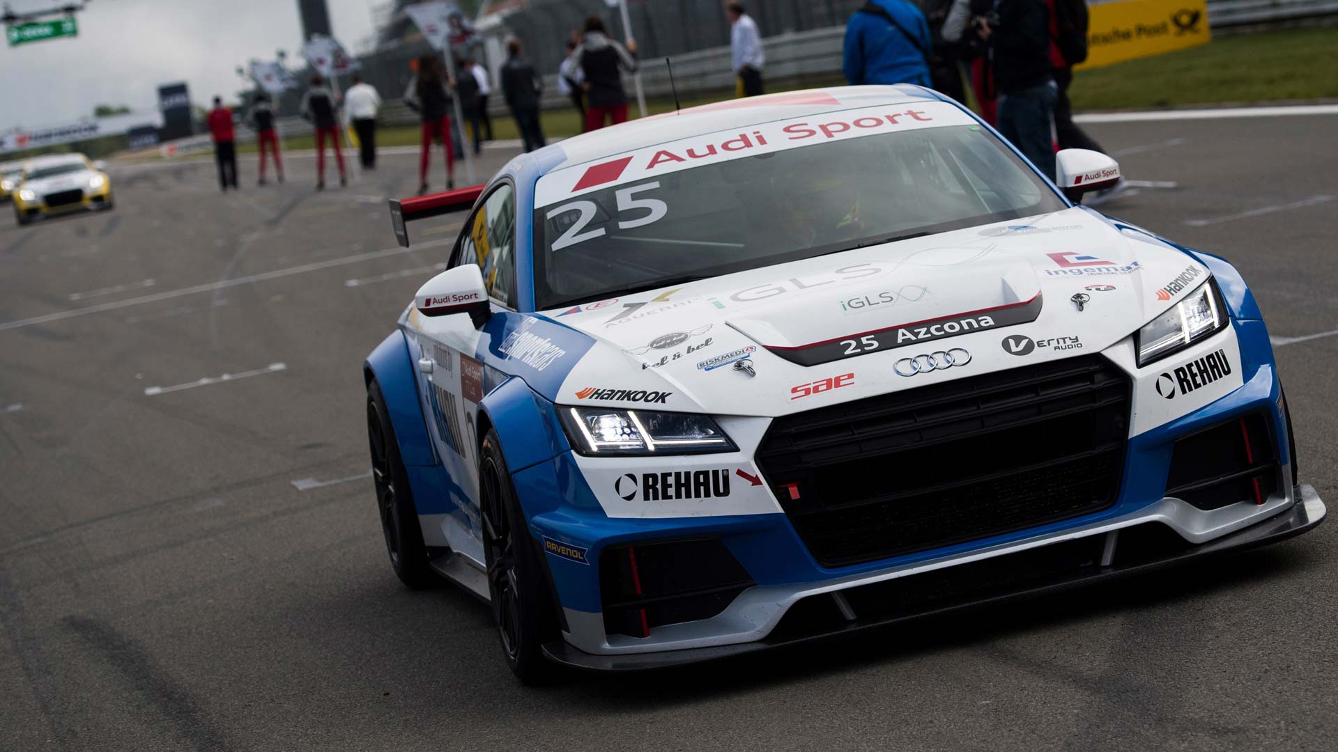 Verity Audio & Mikel Azcona take the lead in the Audi Sport TT Cup